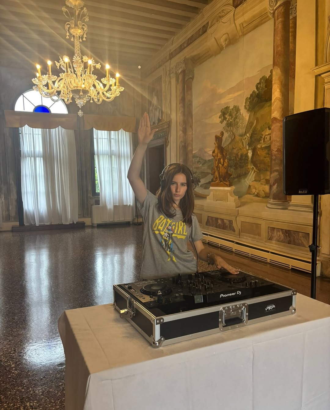 Алан Бадоєв поділився рідкісними фото своєї доньки, яка виросла справжньою красунею